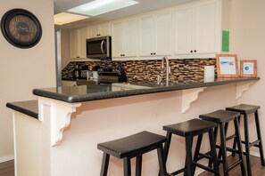 Fridge, microwave, oven, stovetop - Beachfront, Luxurious, Great Location with Amazing Views!!! (South Padre Island)