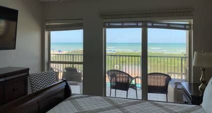 Beachfront, Luxurious, Great Location with Amazing Views!!!