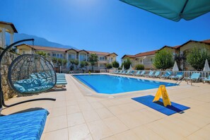 Alberca al aire libre por temporada 