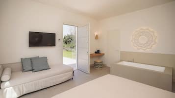 Junior Double Room | 1 bedroom, premium bedding, down comforters, minibar