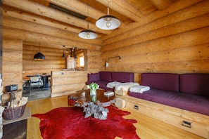 Cabaña panorámica | Área de sala de estar
