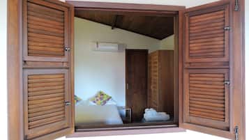 Family Townhome, 1 Bedroom | 1 bedroom, premium bedding, in-room safe, desk