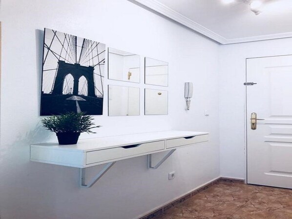 Family Apartment, 2 Bedrooms, Pool View | Living area | Flat-screen TV - Apartamento La (Los Alcazares)