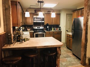 Private kitchen - Relax and enjoy the peace and quiet at the Triple H House.  (Mountain View)