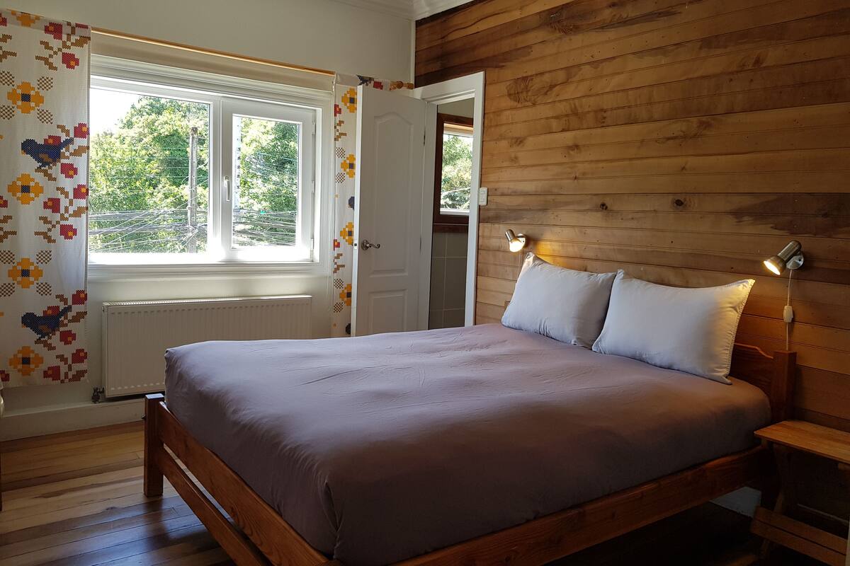 Kamar Double Standar, kamar mandi pribadi | Setrika/meja setrika dan Wi-Fi gratis