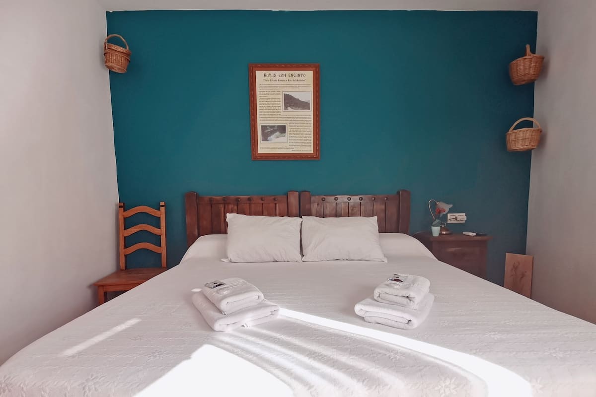 Habitacion Rutas con Encanto | Gratis wifi, beddengoed