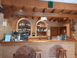 Bar (en el alojamiento)