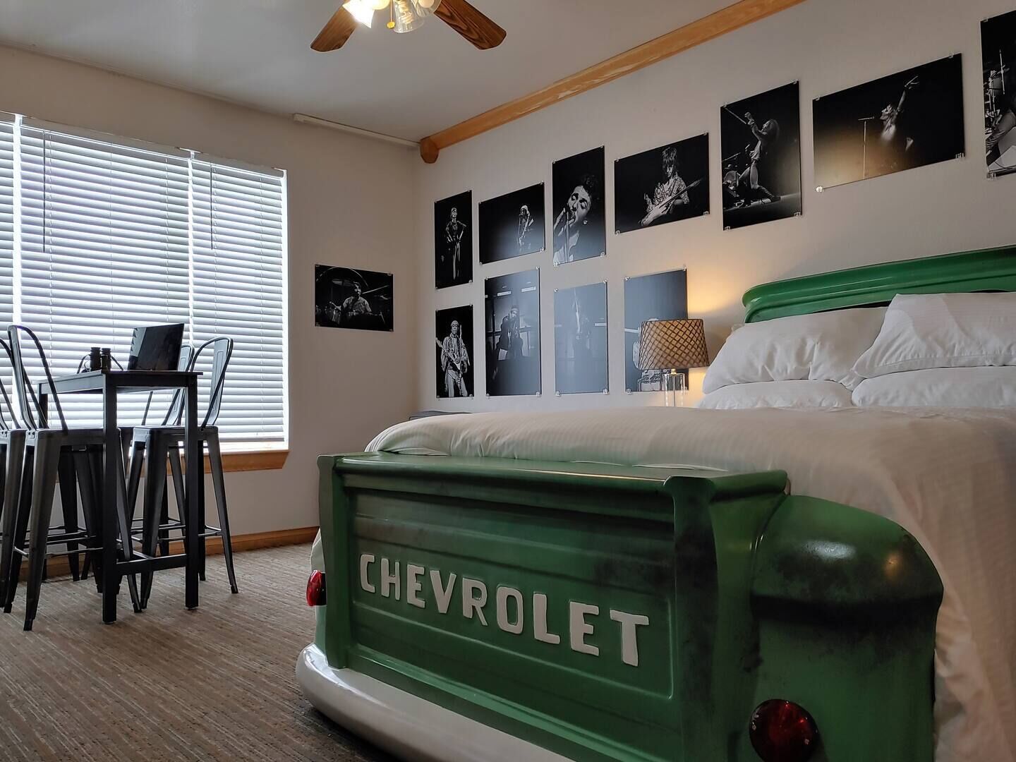 1 室のベッドルーム、WiFi (無料)