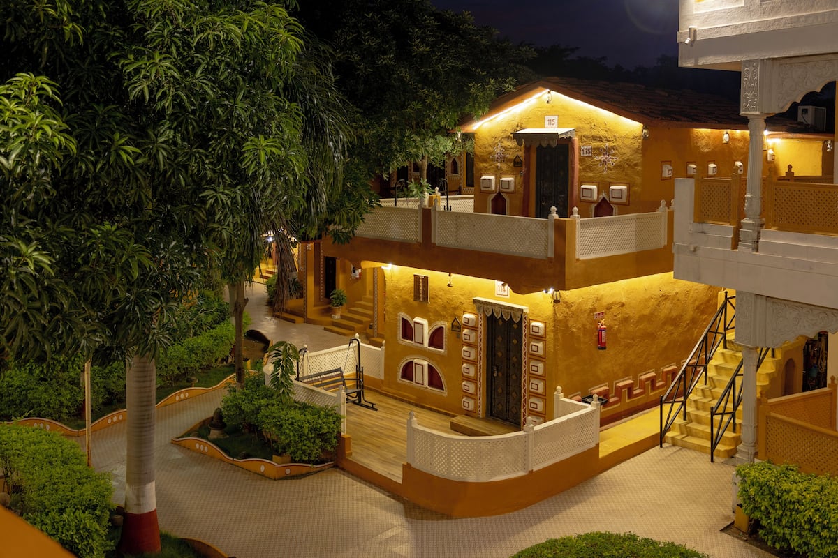 Premium bedding, individually decorated, free WiFi, bed sheets