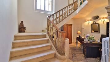 DĂ©tail de lâintĂ©rieur