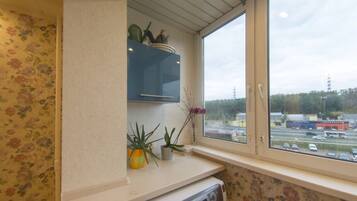 Superior-Apartment, 2 Schlafzimmer | Bügeleisen/Bügelbrett, kostenloses WLAN, Rollstuhlgeeignet