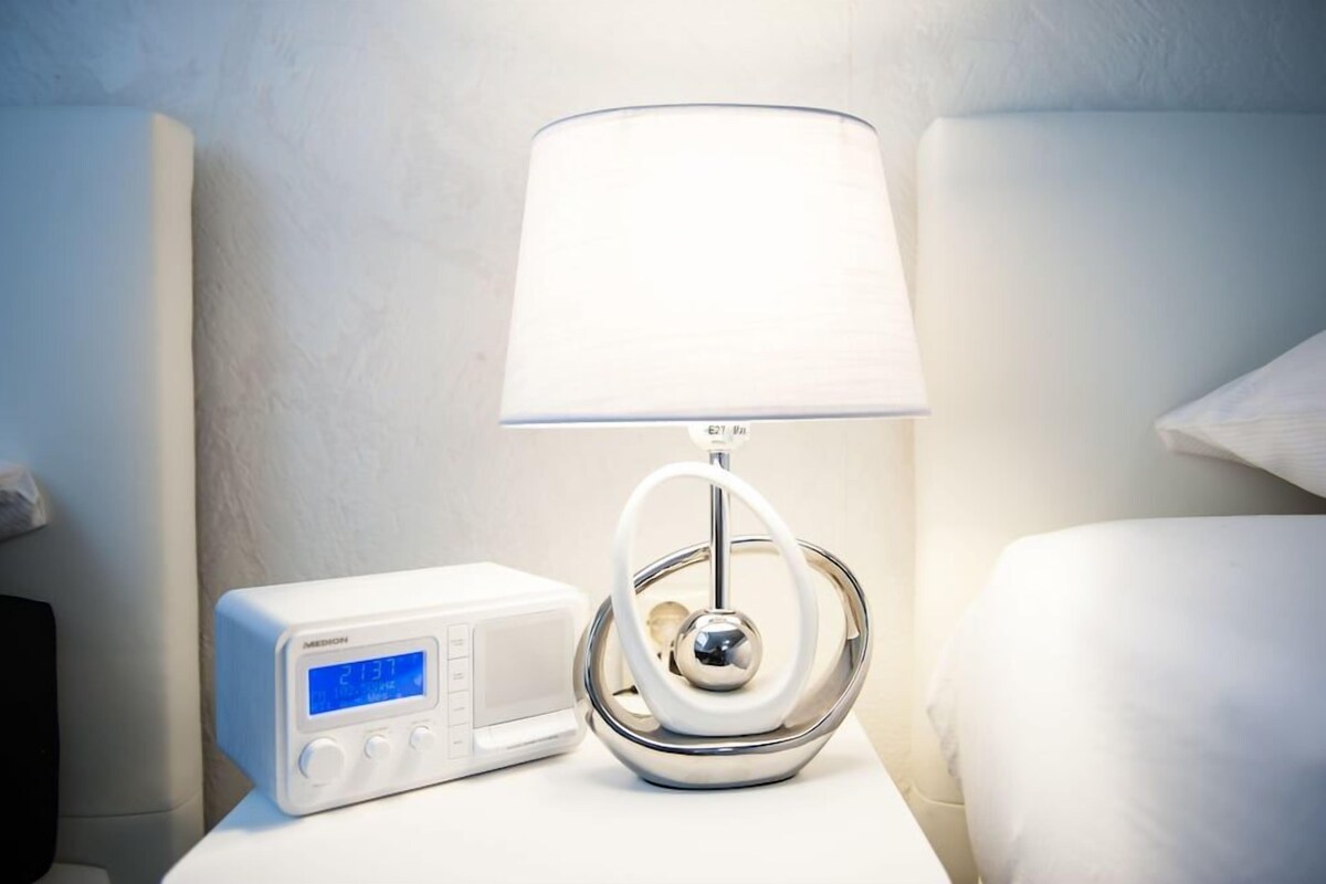 In-room safe, WiFi (free), individually decorated