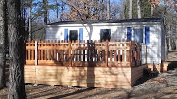Mobile Home | 2 bedrooms, individually decorated, individually furnished, WiFi