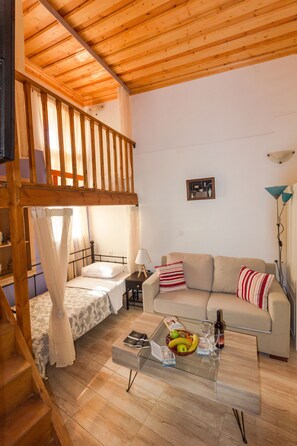 Interior detail - Galini Apartment (Rhodes)
