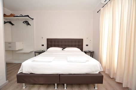 Vista desde la habitación. Hotel Perpoin