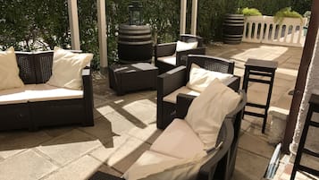 Bar (in der Unterkunft)