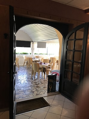 Bar (en la propiedad)