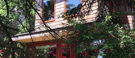 Standard Cabin, 2 Bedrooms, Terrace | 1 bedroom, premium bedding, in-room safe, soundproofing