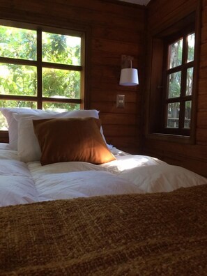1 bedroom, premium bedding, in-room safe, soundproofing - Cabanas Alma Bosque (Puerto Varas)