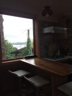 In-room dining - Cabanas Alma Bosque (Puerto Varas)