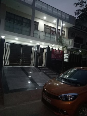 Free self parking