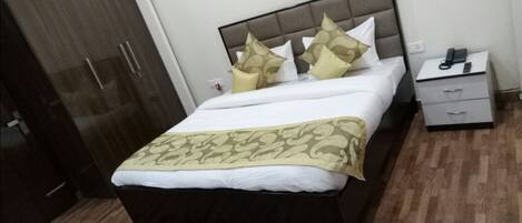 1 bilik tidur, peralatan tempat tidur premium, peti besi dalam bilik