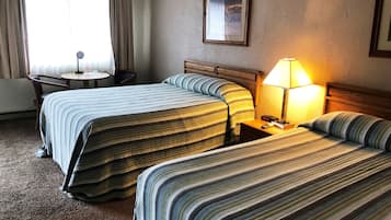 Deluxe Suite, 2 Bedrooms (2nd floor) | Desk, blackout drapes, free WiFi, bed sheets