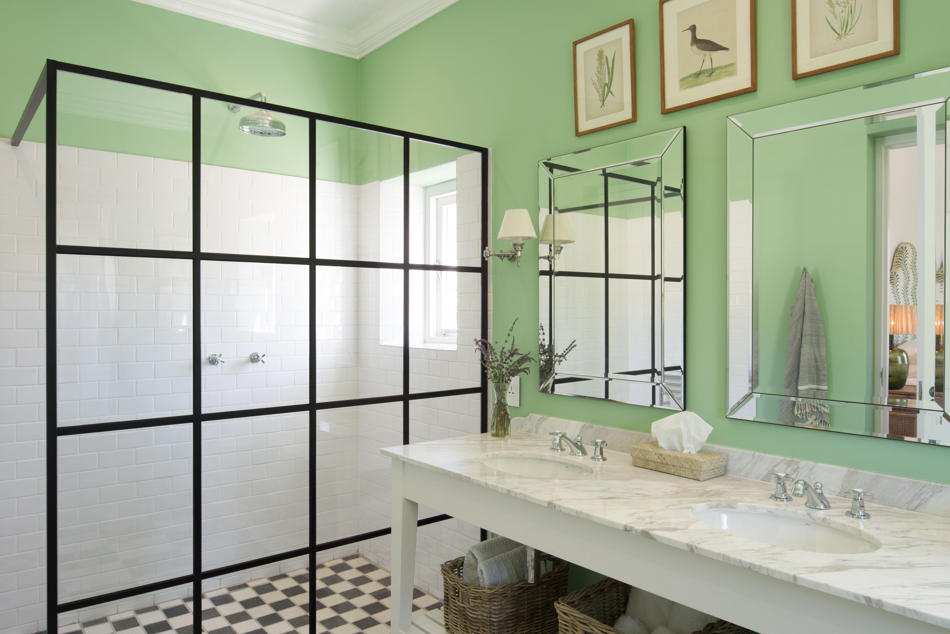 2 bedroom cottage | bathroom | deep-soaking bathtub, free toiletries, hair dryer, towels