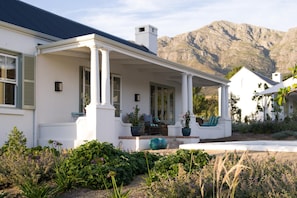 Exterior - La Cotte Orchard Cottages (Franschhoek)