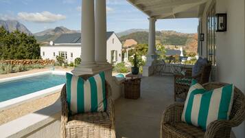 1 Bedroom Cottage | Terrace/patio