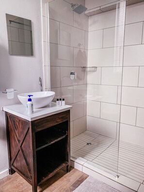 Bathroom - Bosau Guest House (Pretoria)