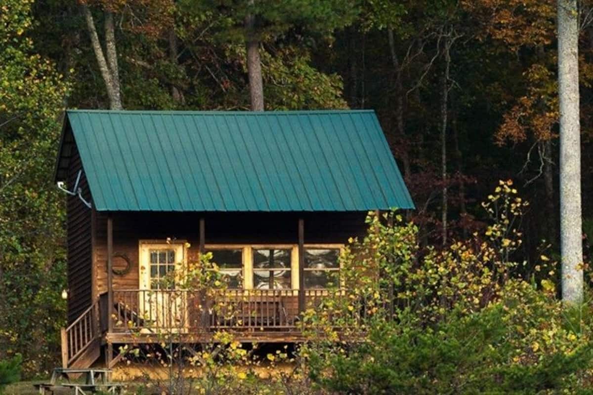 Cabane Standard, plusieurs lits, non-fumeur, cheminée (The Green Twin Cabin) | Plan d’étage