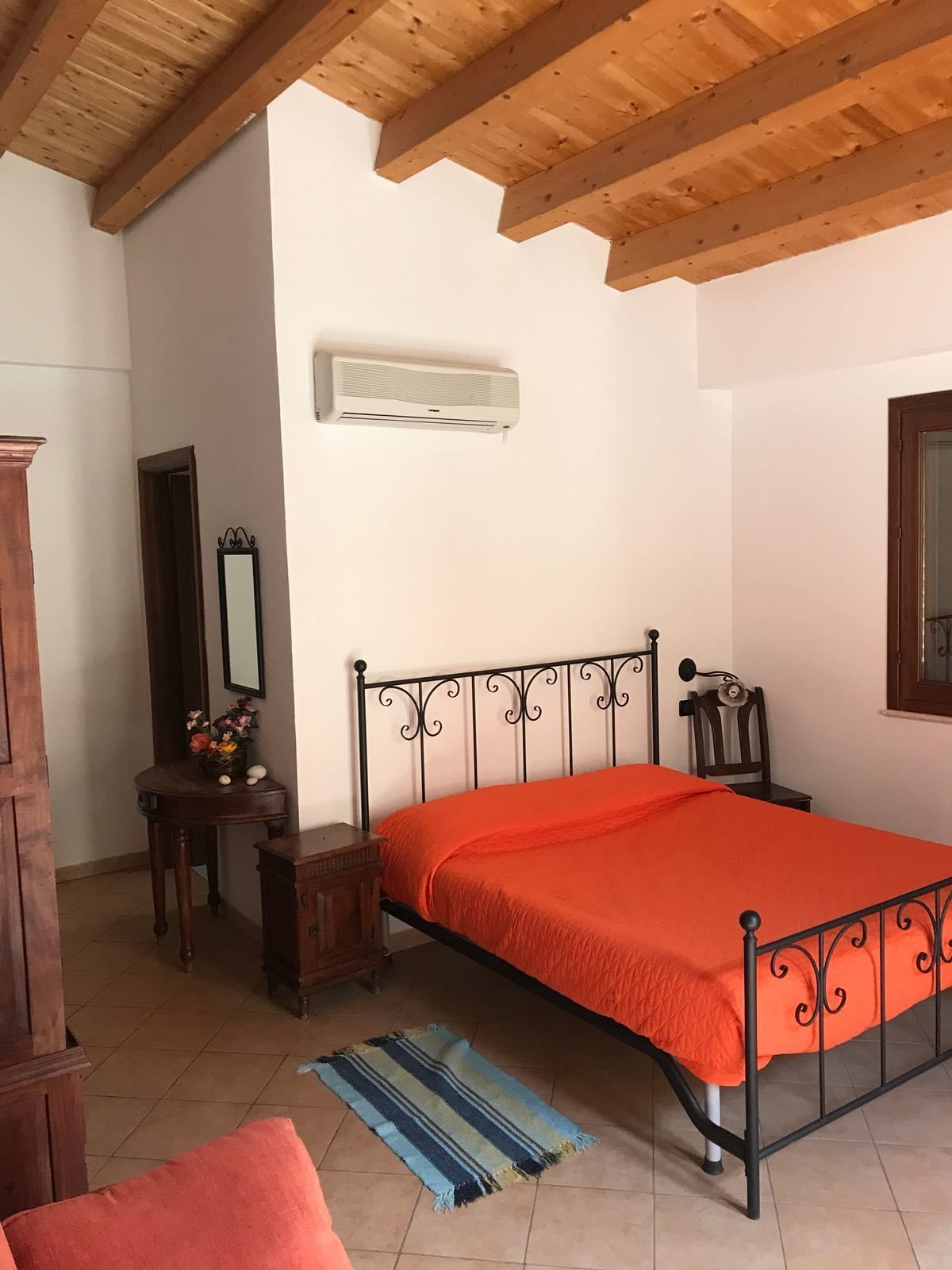 Phòng 3 | Bàn, truy cập Internet tốc độ cao (có dây) miễn phí 