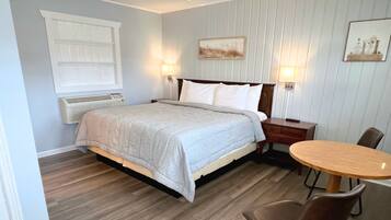 Standard Room, 1 King Bed, Refrigerator & Microwave