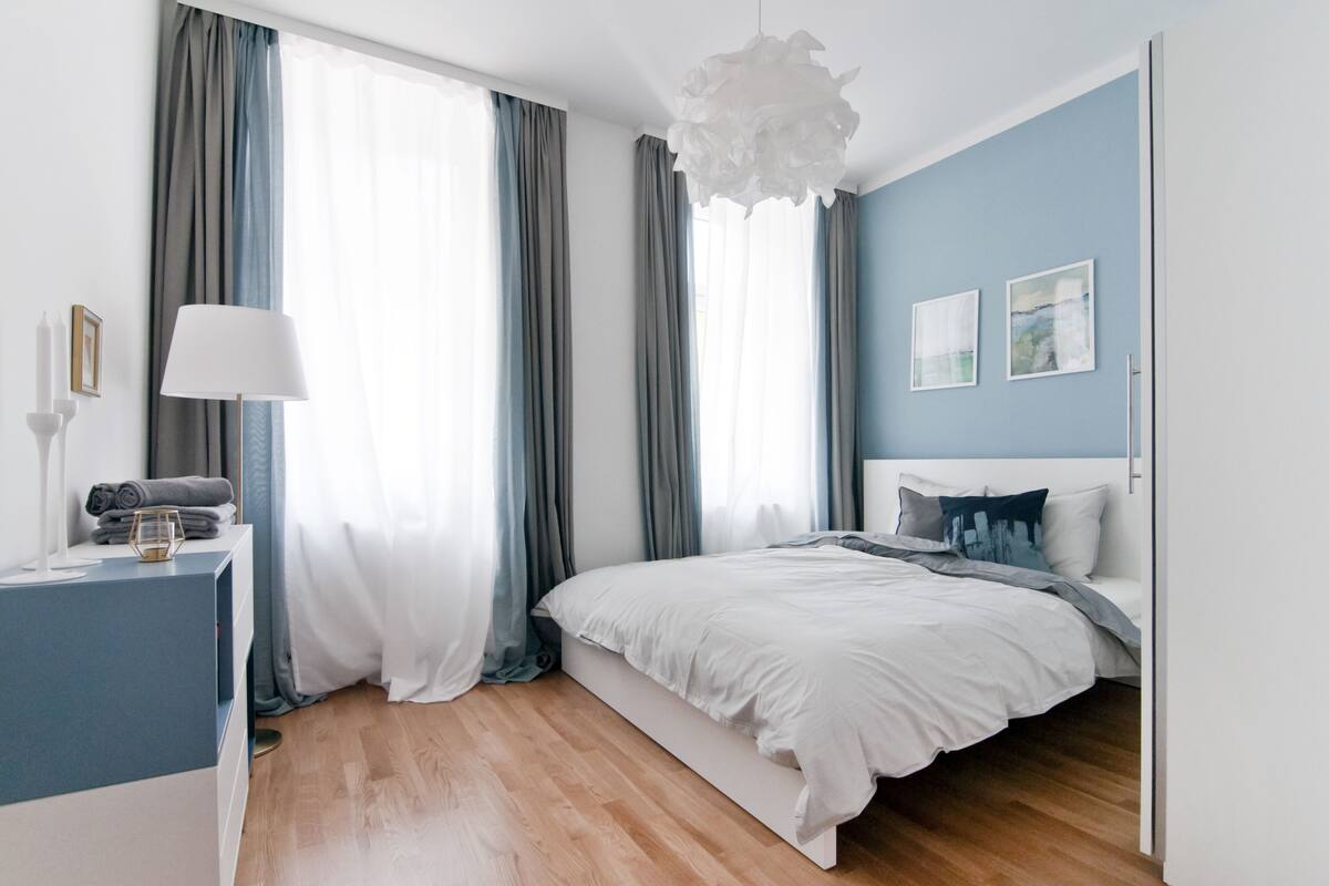 Familien-Dreibettzimmer, Mehrere Betten | Kostenlose Babybetten, kostenloses WLAN