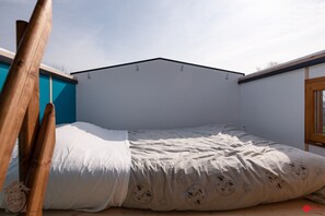 Cabane Romantique, côté jardin