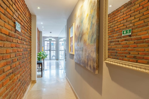 Hotel Boutique Adaz