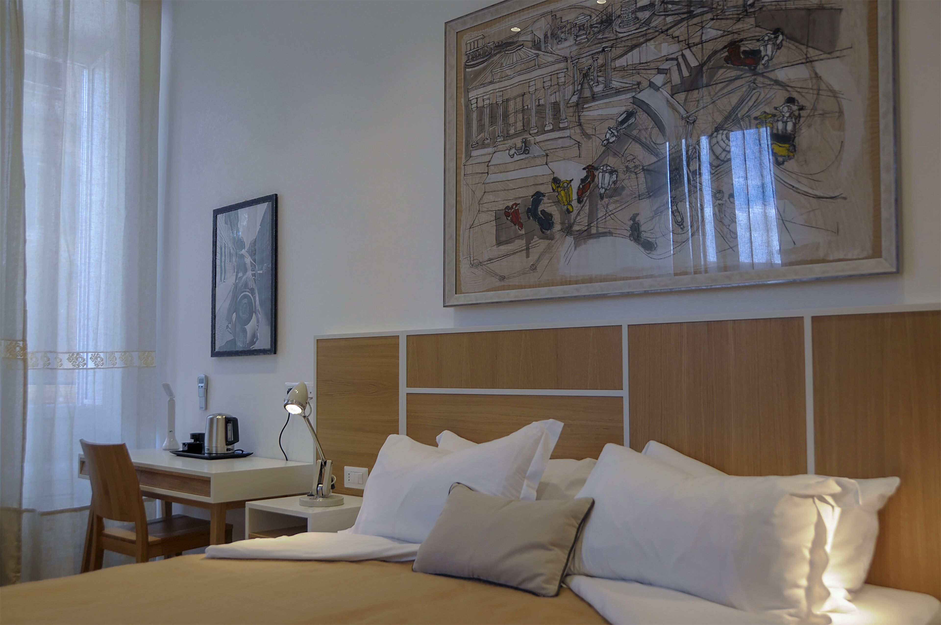 Photo - Roma Vespahouse