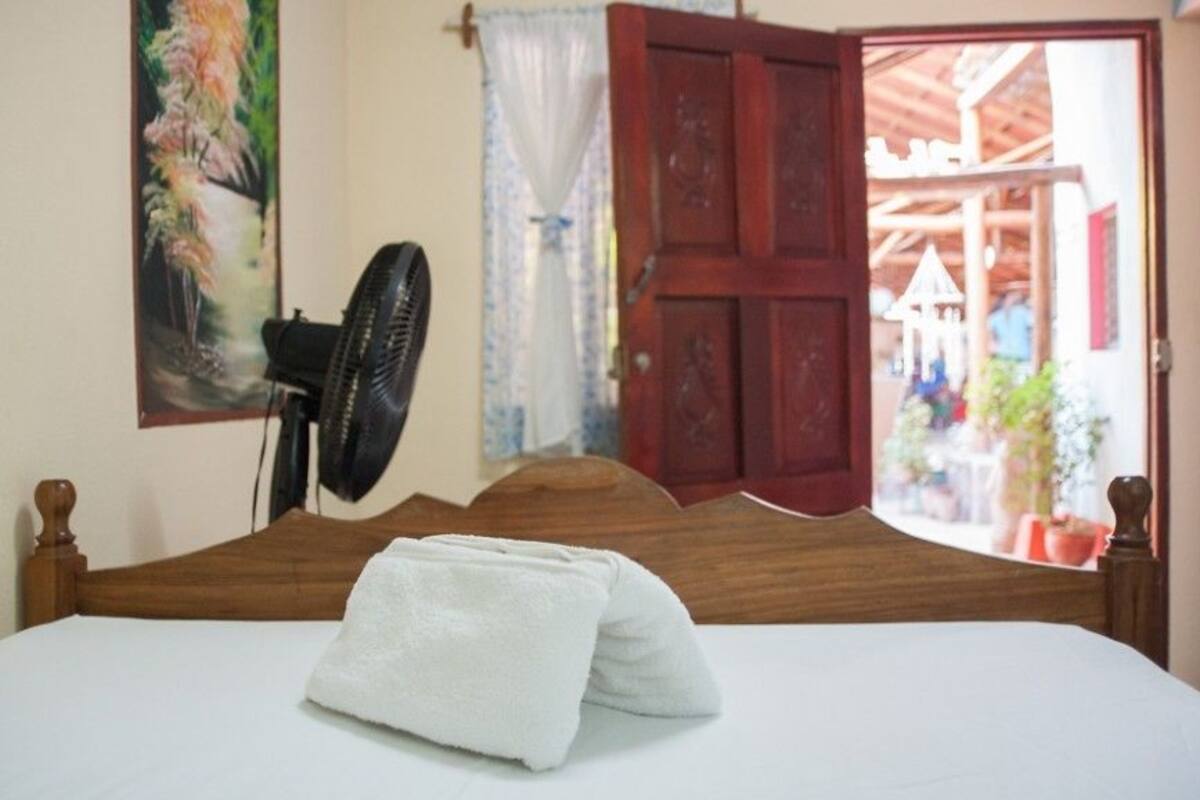 Classic Double Room, Multiple Beds, Non Smoking, Private Bathroom | WiFi (free)