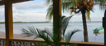 Hotel La Barca De Oro - Hostel