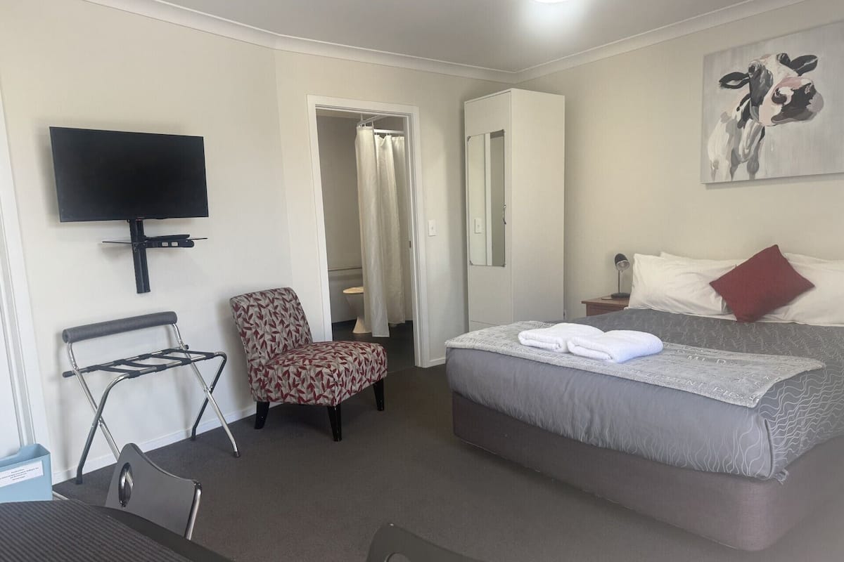 1 habitación, escritorio y sistema de insonorización