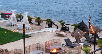 Aqua by American Beech - Adults Only