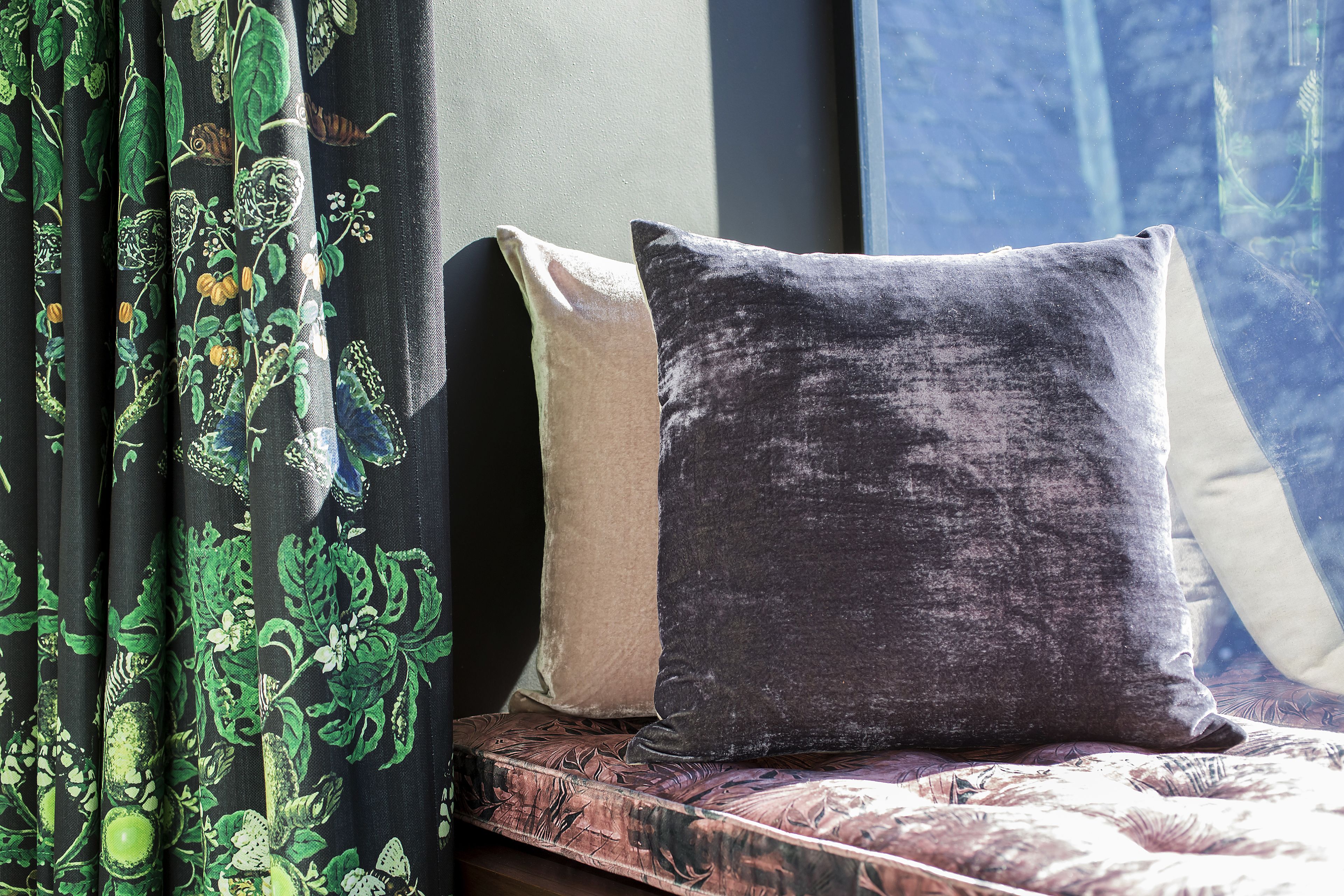 master | premium bedding, in-room safe, individually decorated