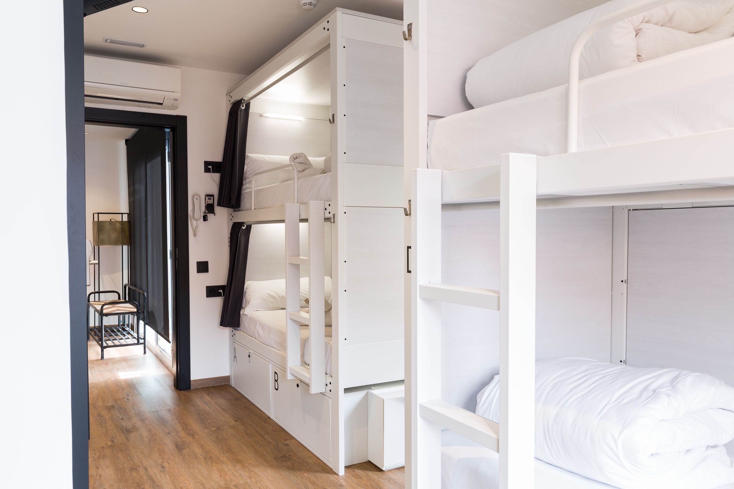 Literie de qualité supérieure, bureau, chambres insonorisées