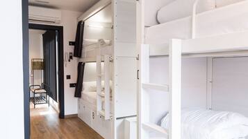 Literie de qualité supérieure, bureau, chambres insonorisées