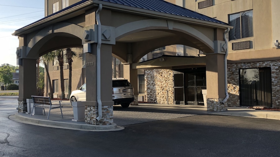 Country Inn & Suites by Radisson, Murrells Inlet, SC