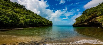  Polaris ATV buggy included in rental! Magnificent Sea views & Beach 2 mins away