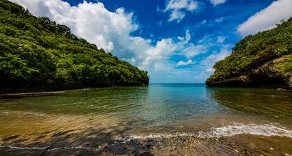 Polaris-mönkijä sisältyy vuokraan! Upeat merinäkymät ja ranta 2 minuutin päässä