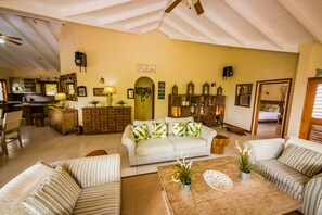 Smart TV, fireplace, DVD player, books -  Polaris ATV buggy included in rental! Magnificent Sea views & Beach 2 mins away (Marigot Bay)