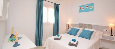 4 chambres, fer et planche Ă repasser, lit parapluie, Wi-Fi gratuit
